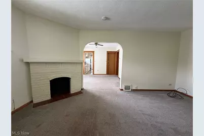 1605 Larchmont Avenue, Oakwood, OH 44107 - Photo 4