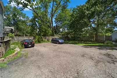 51 Cotter Avenue, Akron, OH 44305 - Photo 8