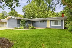 9103 Cranbrook Dr, Northfield Village, OH 44067 - Photo 1
