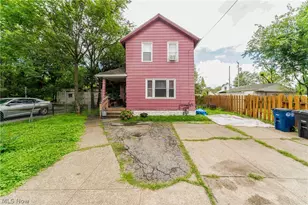 7426 Spafford Rd, Loveland, OH 44105 - Photo 1