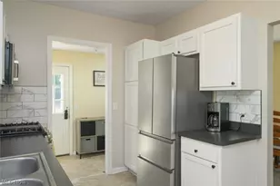 185 24th St NW, Barberton, OH 44203 - Photo 20