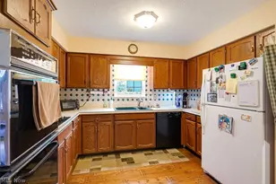 7592 Andrea Dr, Mentor, OH 44060 - Photo 12