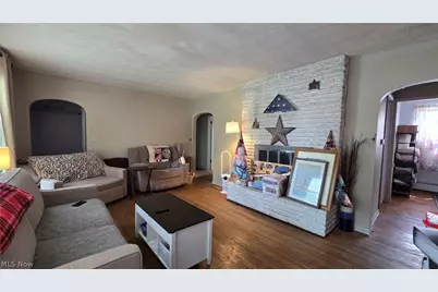 855 E College Street, Alliance, OH 44601 - Photo 26