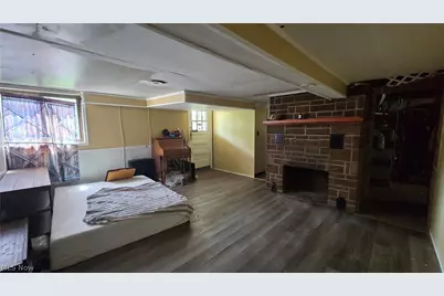 855 E College Street, Alliance, OH 44601 - Photo 10