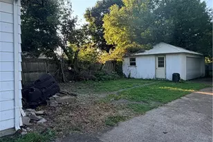 1815 W Monroe St, Sandusky, OH 44870 - Photo 8