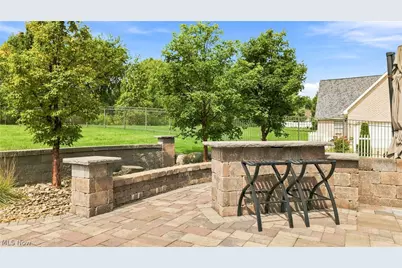 8518 Ivy Hill Drive, Poland, OH 44514 - Photo 8