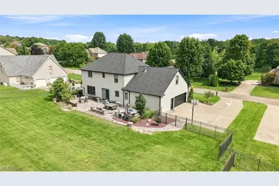 8518 Ivy Hill Drive, Poland, OH 44514 - Photo 4
