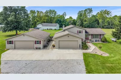 21930 Foster Road, Wellington, OH 44090 - Photo 2