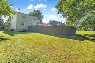 4366 Sunnyview Dr, Uniontown, OH 44685 - Photo 28