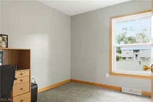 1136 Parkside Ave, Alliance, OH 44601 - Photo 14