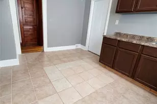 380 E 149th St, Loveland, OH 44110 - Photo 8