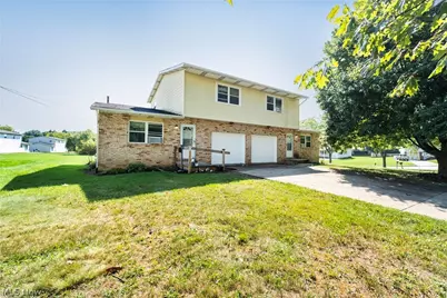 1861 Cloveridge Drive, Orrville, OH 44667 - Photo 2