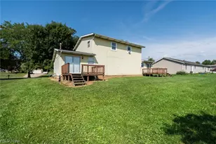 1861 Cloveridge Dr, Orrville, OH 44667 - Photo 32