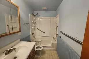 105 Helena Dr, Struthers, OH 44471 - Photo 10