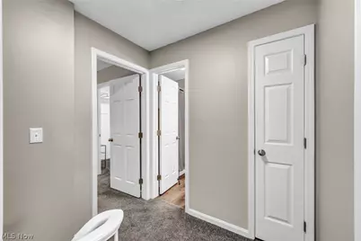 707 Kathron Avenue, Cuyahoga Falls, OH 44221 - Photo 22