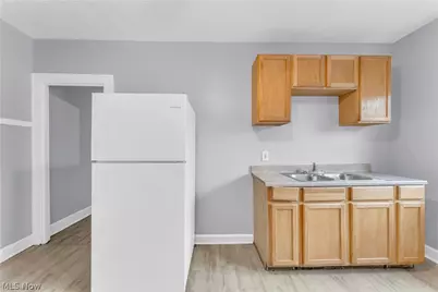 13605 Othello Avenue #4/UP, Loveland, OH 44110 - Photo 12