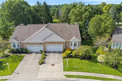 9848 Country Club Circle, Twinsburg, OH 44087 - Photo 2