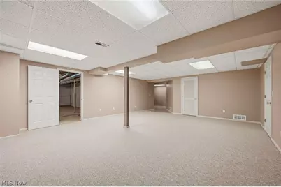 9848 Country Club Circle, Twinsburg, OH 44087 - Photo 32