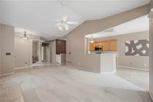 9848 Country Club Cir, Twinsburg, OH 44087 - Photo 8