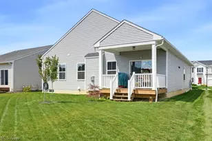 306 River Run Dr, Elyria, OH 44035 - Photo 36