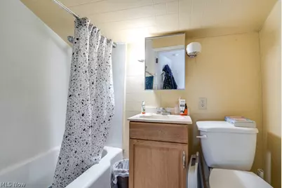1501 S Cleveland Massillon Road, Copley, OH 44321 - Photo 8