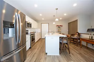 1813 Blackberry Ln, Orrville, OH 44667 - Photo 8