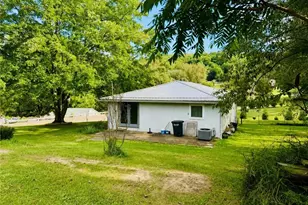 44373 Y and O Rd, Wellsville, OH 43968 - Photo 2