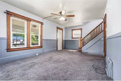 372 Kling Street, Akron, OH 44311 - Photo 6
