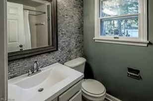 2858 Lakeland Pkwy, Silver Lake, OH 44224 - Photo 24