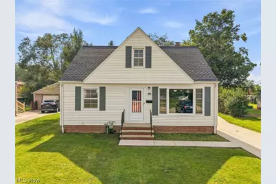 1666 Ridgeview Drive, Wickliffe, OH 44092 - Photo 4