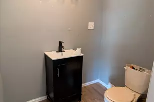 1223 Pennsylvania Ave, East Liverpool, OH 43920 - Photo 8