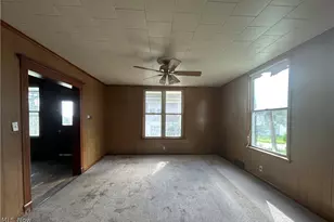 500 N 8th St, Martins Ferry, OH 43935 - Photo 10
