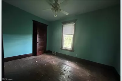 500 N 8th Street, Martins Ferry, OH 43935 - Photo 22
