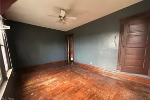500 N 8th St, Martins Ferry, OH 43935 - Photo 16