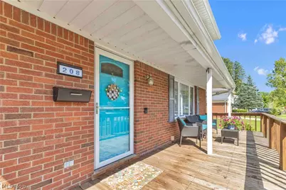 208 Georgia Avenue, Elyria, OH 44035 - Photo 2