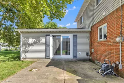 208 Georgia Avenue, Elyria, OH 44035 - Photo 24