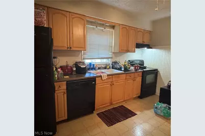 836 Mercer Avenue, Akron, OH 44320 - Photo 8