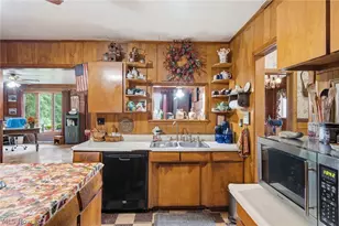 31828 Chestnut Ridge Rd, North Ridgeville, OH 44039 - Photo 6