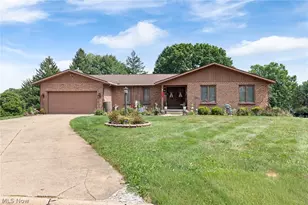 3741 Muirfield Dr, Uniontown, OH 44685 - Photo 1