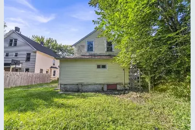 1753 E 30th Street #2/Back, Lorain, OH 44055 - Photo 20