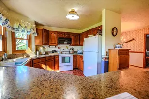 3475 Swallen Ave, Louisville, OH 44641 - Photo 14