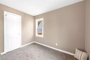 1632 Redwood Ave, Akron, OH 44301 - Photo 6