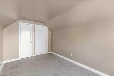 1632 Redwood Avenue, Akron, OH 44301 - Photo 24