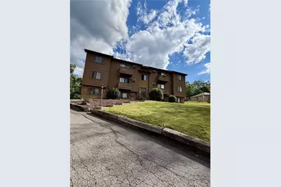6369 Saint Andrews Drive #5, Canfield, OH 44406 - Photo 1