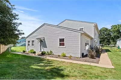 2542 Royal County Down #A, Uniontown, OH 44685 - Photo 2
