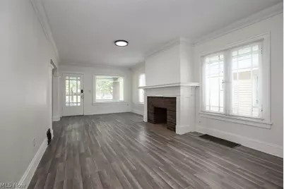13812 Southview Avenue, Loveland, OH 44120 - Photo 2
