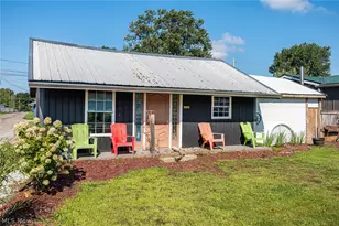 2585 S 7th St, Coshocton, OH 43812 - Photo 1
