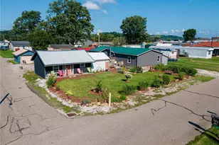 2585 S 7th St, Coshocton, OH 43812 - Photo 2