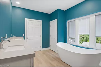32407 Lake Road, Avon Lake, OH 44012 - Photo 22