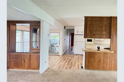200 Driftwood Drive SE, New Philadelphia, OH 44663 - Photo 10